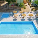 1 Bedroom Awesome In Appartamento Bibione